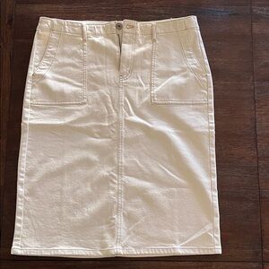 J. Jill Cream Pencil Skirt